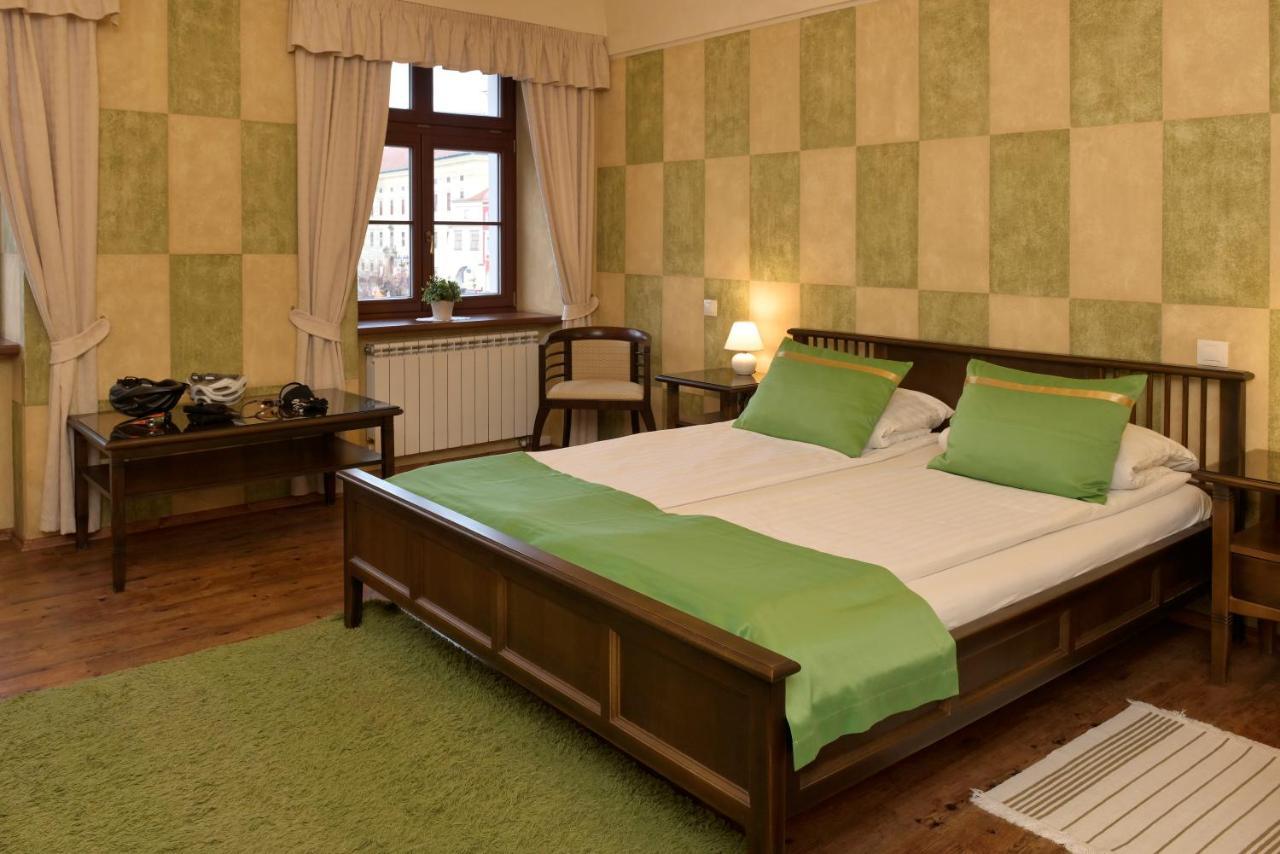 Hotel La Fresca Kroměříž Exterior foto
