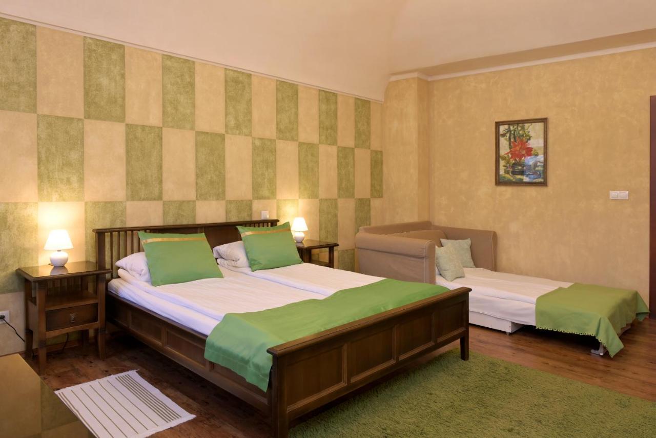 Hotel La Fresca Kroměříž Exterior foto